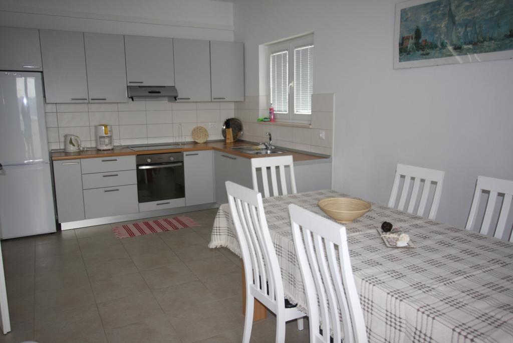 Mimice Bay Apartments Esterno foto